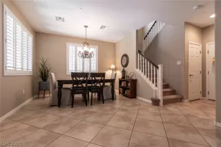 Photo #5: 2287346 Listing 