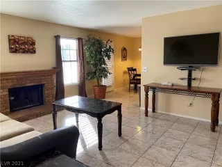 Photo #4: 2287365 Listing 