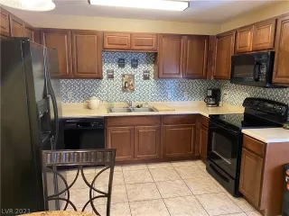 Photo #6: 2287365 Listing 