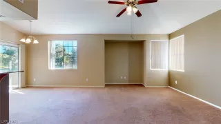 Photo #5: 2287402 Listing