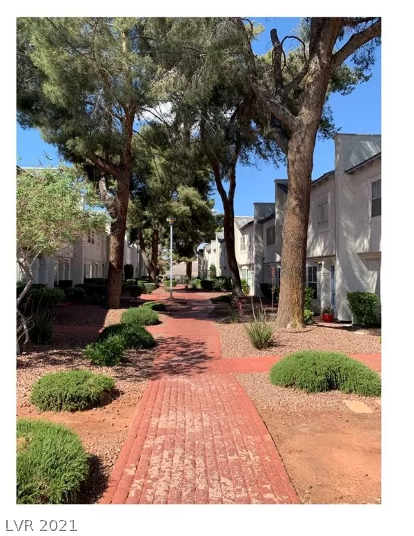 MLS: 2287434 Condo For Sale