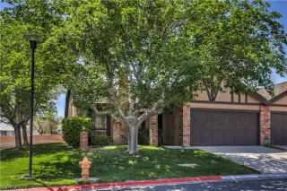 Photo #2: 2287443 Listing 