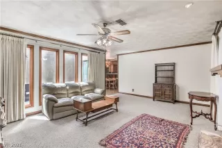 Photo #6: 2287443 Listing 