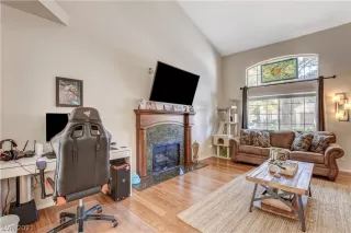 Photo #6: 2287476 Listing 