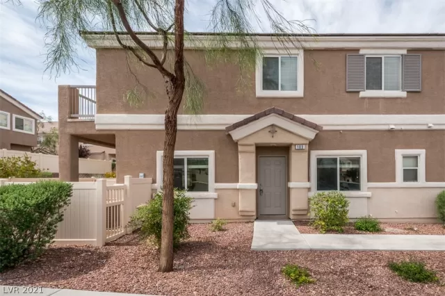 MLS: 2287493 Condo For Sale