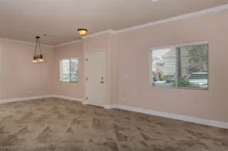 Photo #1: 2287493 Listing 