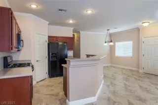 Photo #6: 2287493 Listing 