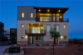 Photo #1: 2287561 Listing 