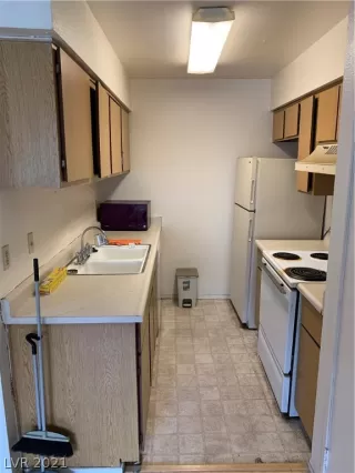 Photo #1: 2287564 Listing 