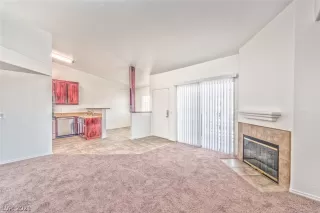 Photo #4: 2287569 Listing