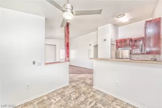 Photo #6: 2287569 Listing