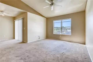 Photo #3: 2287599 Listing