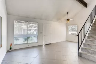 Photo #6: 2287617 Listing 