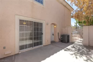 Photo #2: 2287636 Listing 