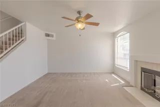 Photo #4: 2287636 Listing 