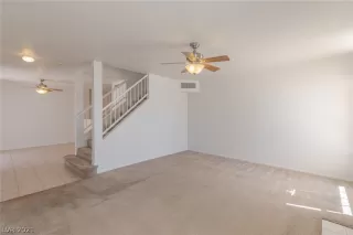 Photo #5: 2287636 Listing 