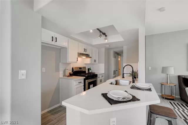 MLS: 2287645 Condo For Sale