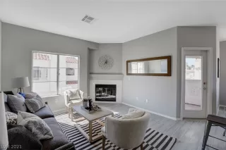 Photo #4: 2287645 Listing 
