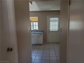 Photo #6: 2287690 Listing 