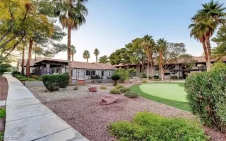 Photo #4: 2287721 Listing 