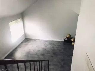 Photo #3: 2287740 Listing 