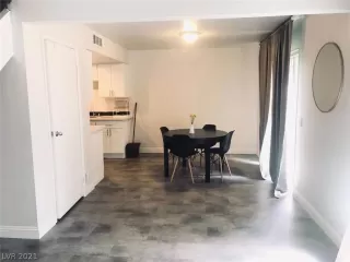 Photo #6: 2287740 Listing 