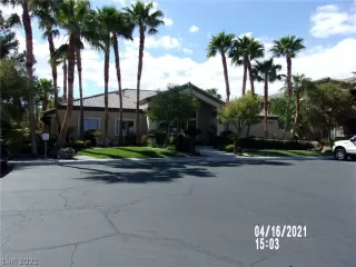 Photo #3: 2287756 Listing