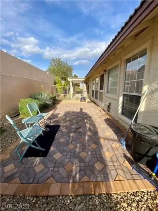 Photo #3: 2287777 Listing 