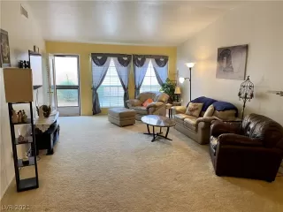 Photo #4: 2287777 Listing 