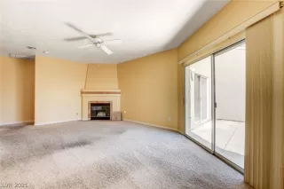 Photo #6: 2287782 Listing