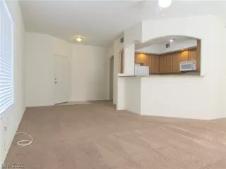 Photo #1: 2287805 Listing