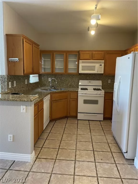 MLS: 2287883 Condo For Sale