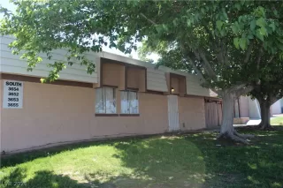 Photo #3: 2287915 Listing