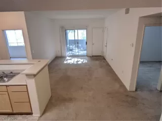 Photo #4: 2287934 Listing 