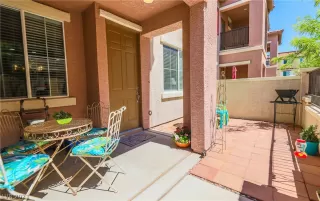 Photo #6: 2287961 Listing 