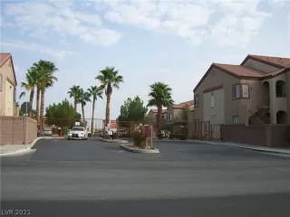 Photo #1: 2287967 Listing