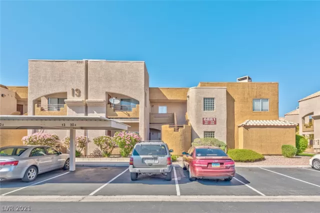 MLS: 2287976 Condo For Sale