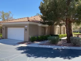 Photo #1: 2288005 Listing 