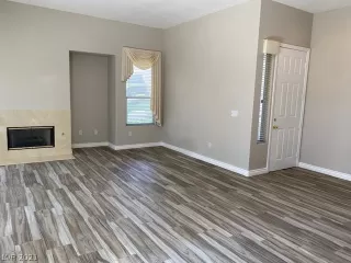 Photo #4: 2288005 Listing 