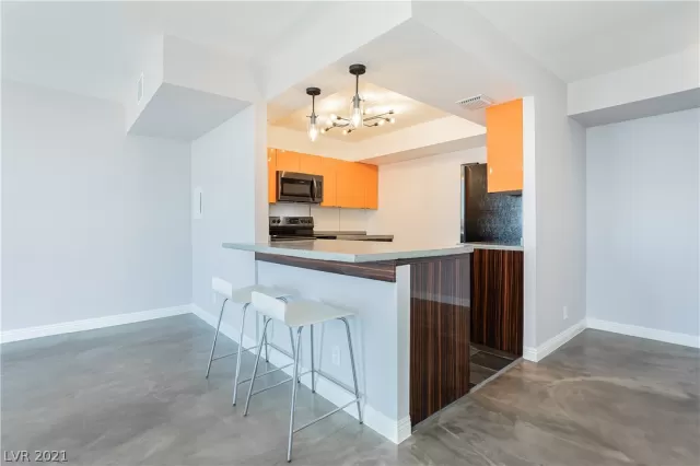 MLS: 2288011 Condo For Sale