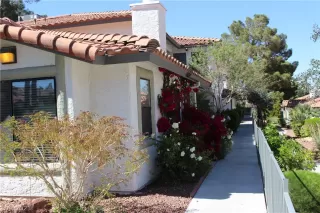 Photo #1: 2288031 Listing