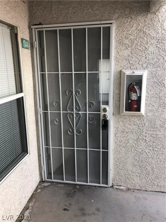 MLS: 2288037 Condo For Sale