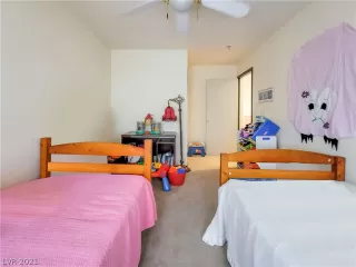 Photo #4: 2288054 Listing 