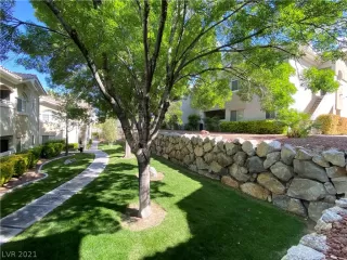 Photo #1: 2288080 Listing 