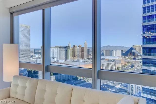 MLS: 2288088 Condo For Sale