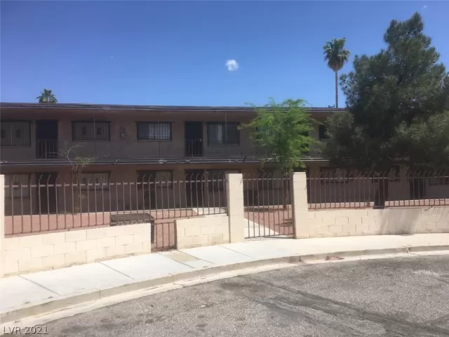 MLS: 2288094 Condo For Sale