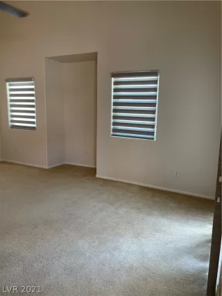 Photo #5: 2288101 Listing 