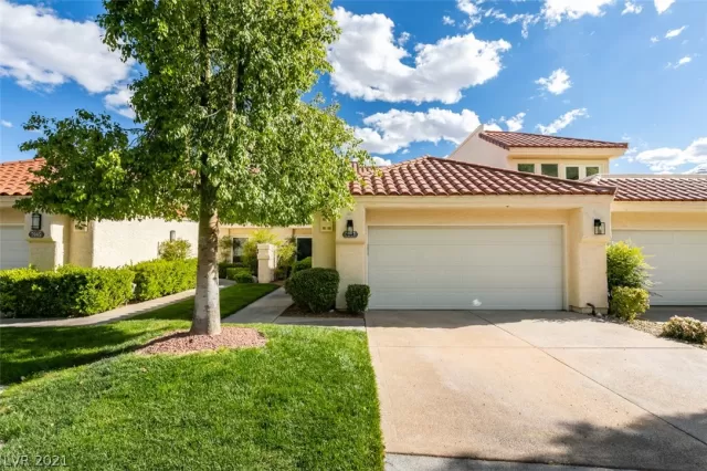 MLS: 2288135 Condo For Sale