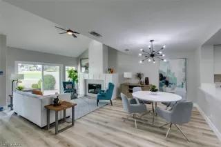 Photo #5: 2288135 Listing 