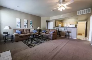 Photo #3: 2288188 Listing 